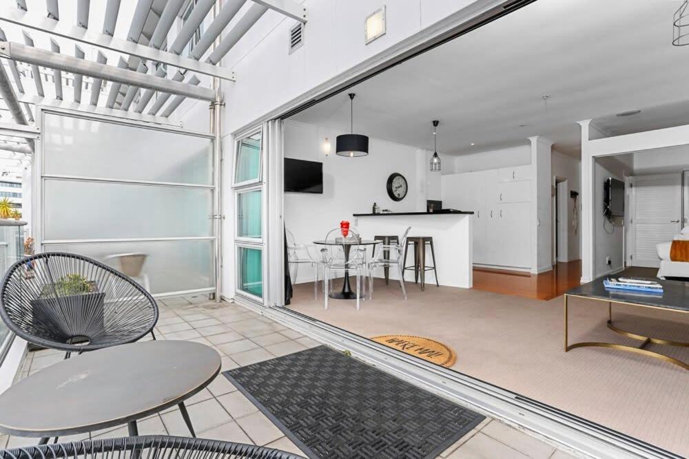 Funky One Bedroom Apartment On Princes Wharf 奥克兰 外观 照片